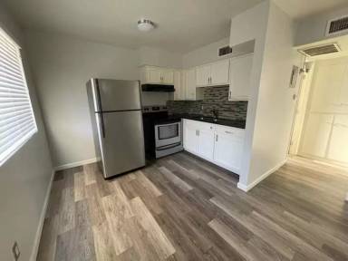 Main picture of 208 East Virginia Ave - 07