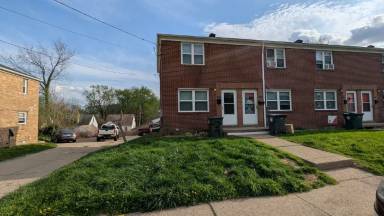Main picture of 1310 20th St NE