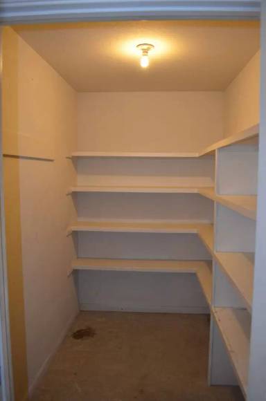 Main picture of 905 Crymes Ln