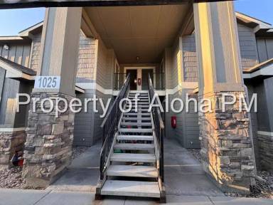 Main picture of 1025 W Pine Ave
