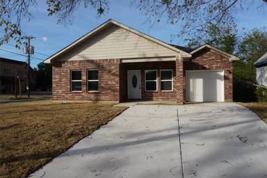 Main picture of 2616 Henry St