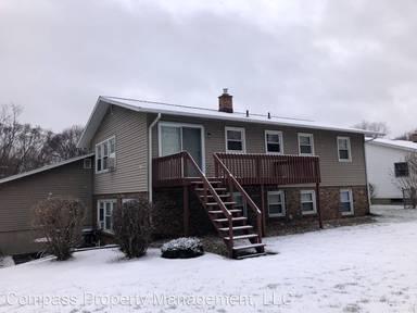 Main picture of 1627 32nd St SW