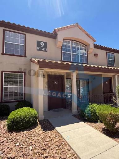 Main picture of Casas De Soledad