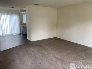 Main picture of 10310 El Camino Real
