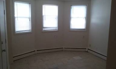 Main picture of 166 Winnikee Ave - 166 - 02