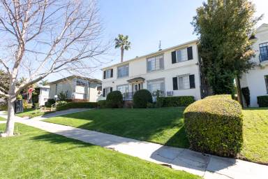 Main picture of 758 S Plymouth Blvd