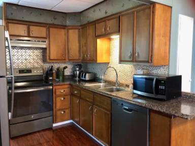 Main picture of 82 Foss St