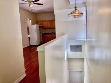 Main picture of 767 S 4th St