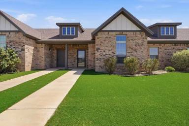 Main picture of 2723 137th St