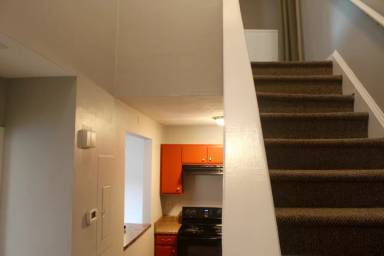 Main picture of 1406 Bradley Dr