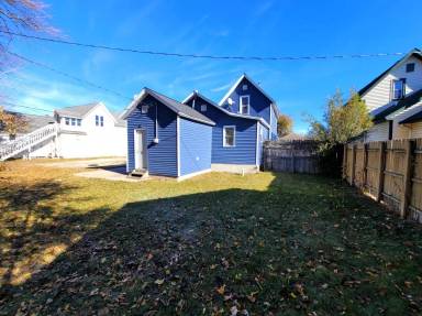 Main picture of 354 S River Ave