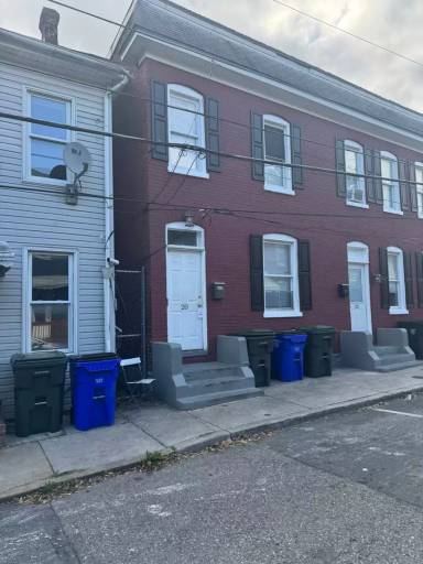 Main picture of 22 Elizabeth St