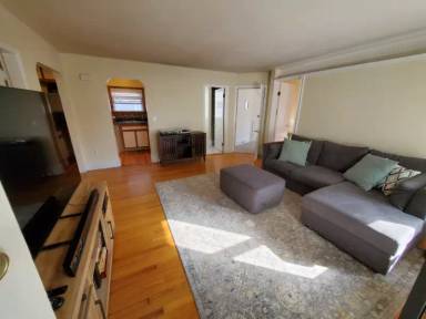 Main picture of 198 Alsace St