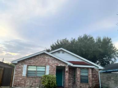 Main picture of 23906 Ellie Ln