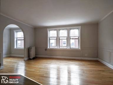 Main picture of 540-48 W Surf St