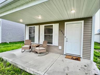 Main picture of 1011 N Anderson St