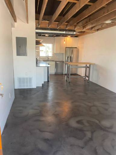 Main picture of 3601 N 15th Ave