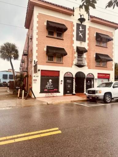 Main picture of 630 Brevard Ave