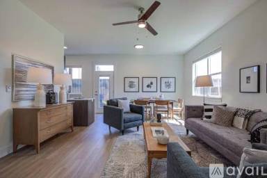 Main picture of Lago Vista Apartments