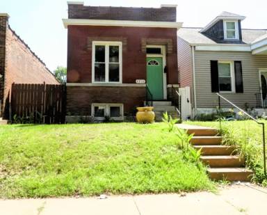 Main picture of 4938 Quincy St