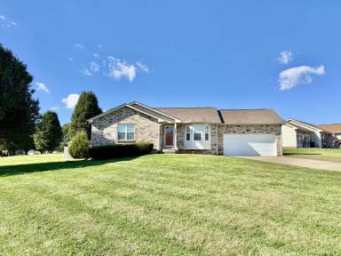 Main picture of 3178 Drum Ct