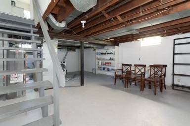 Main picture of 902-904 Neff Rd