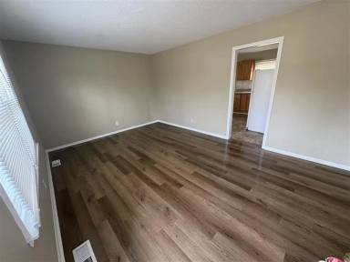 Main picture of 4130 Edgeware Rd