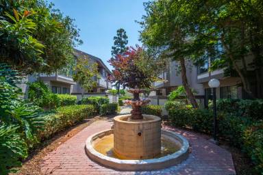 Main picture of 9209 Village Glen Dr