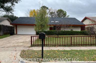 Main picture of 1602 Marblehead Dr