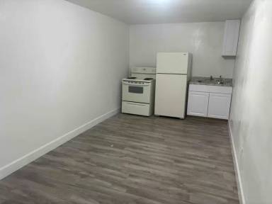 Main picture of 812 N St