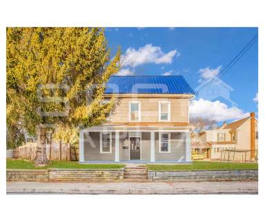 Main picture of 205 W 4th St
