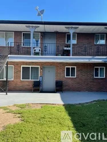 Main picture of 312 S Santa Fe Ave
