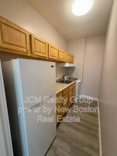 Main picture of 124 Central Ave