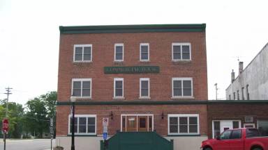 Main picture of 146 S Broadway St