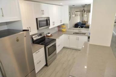 Main picture of 5898 Via Delray