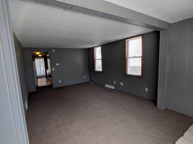 Main picture of 334 W William St