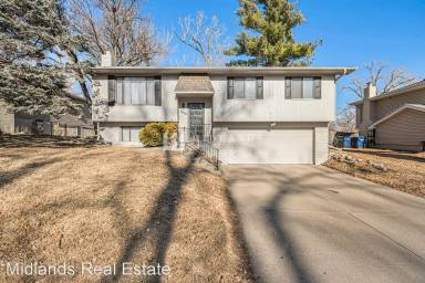 Main picture of 3418 Joann Ave