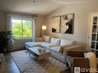 Main picture of 2100 Ridge Dr