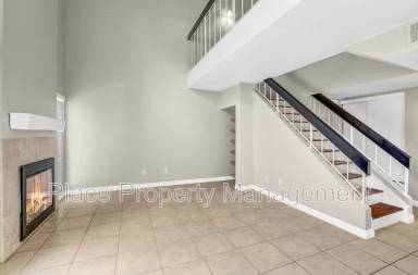 Main picture of 3017 Plaza Lorenzo