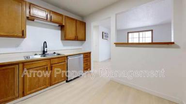 Main picture of College Park Apartments