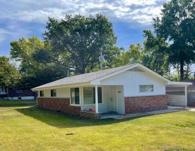 Main picture of 9962 Duke Dr