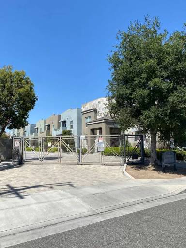 Main picture of Paramount Senior Village - 01