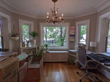Main picture of 503 W Aldine Ave