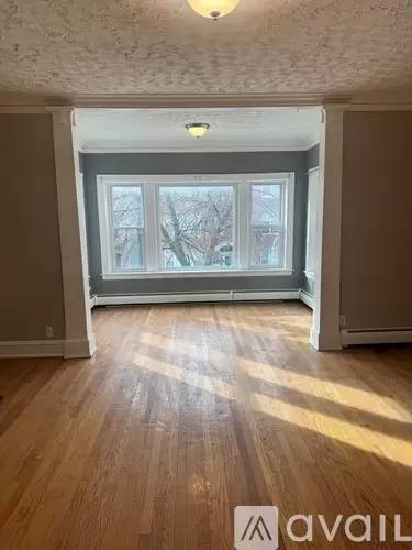 Main picture of 6829 S Cornell Ave