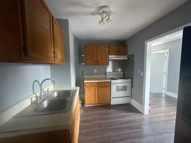 Main picture of 333 Red Ln