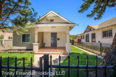 Main picture of 1450 Peterson Ave