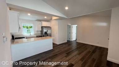 Main picture of 916 E Rose Ave