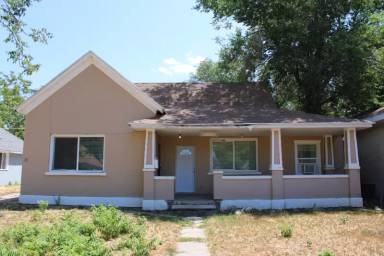 Main picture of 3050 Adams Ave