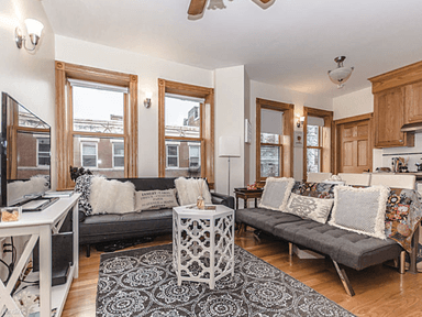 Main picture of 60 Phillips St