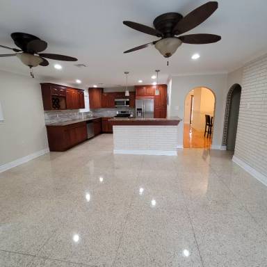 Main picture of 4601 Saint Bernard Ave